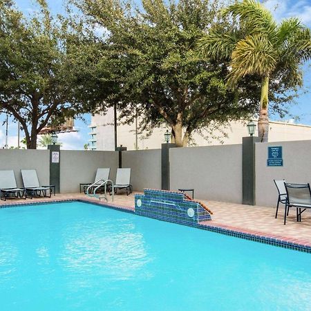 La Quinta By Wyndham Mission At West Mcallen Exterior foto