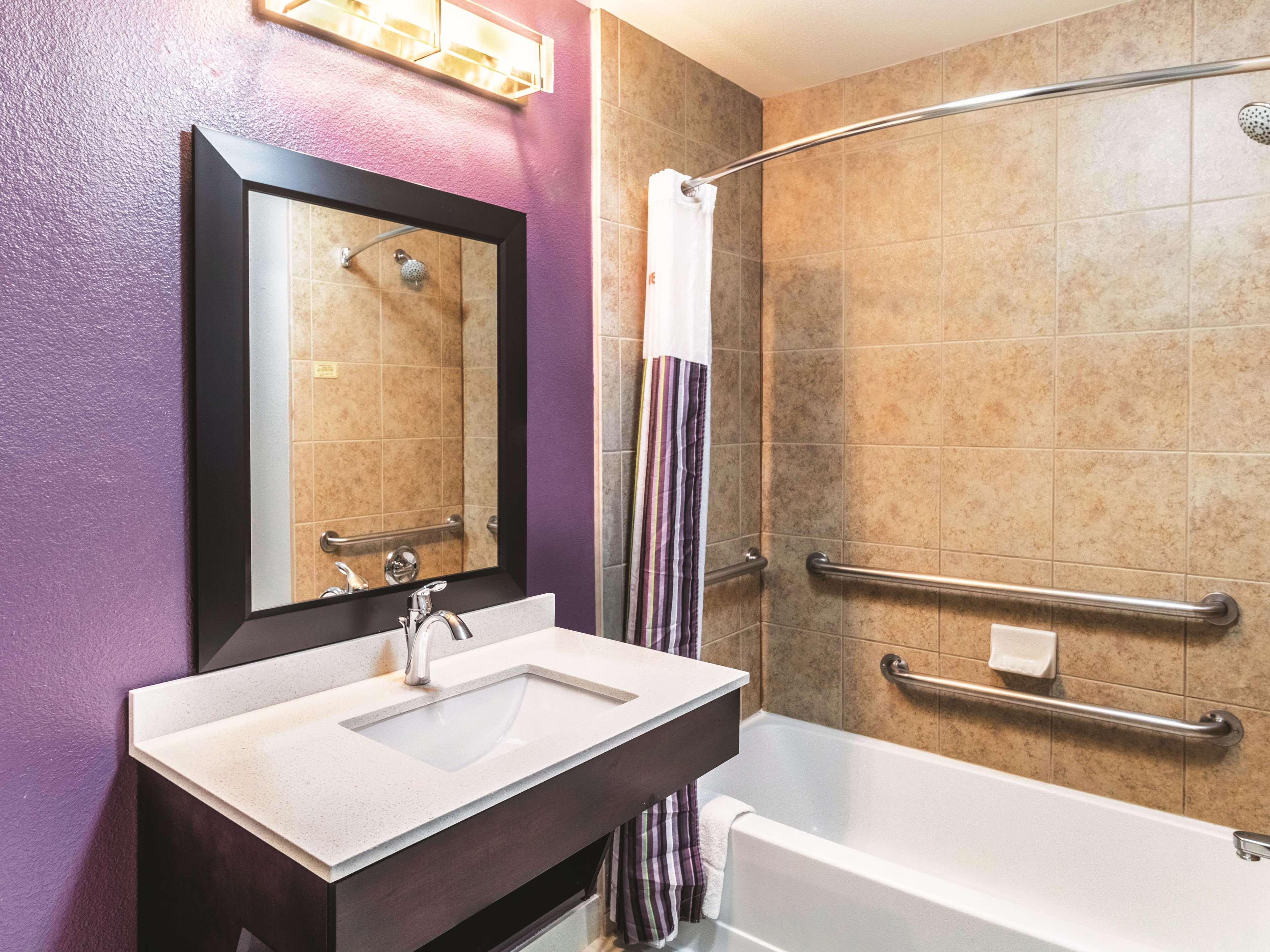 La Quinta By Wyndham Mission At West Mcallen Exterior foto